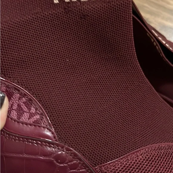 Michael Kors New Swift stretch knit boots size 10 retail for $150 - Picture 4 of 5